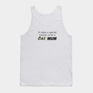 It takes a special woman to be a cat mum - black cat oil painting word art Tank Top